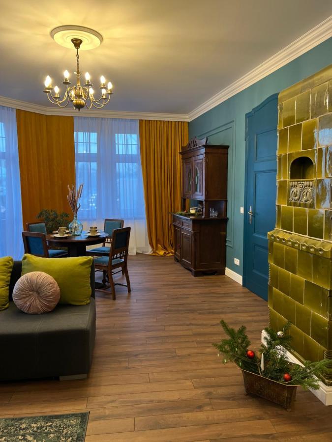 Apartament Baron ***** Jelenia Góra Buitenkant foto