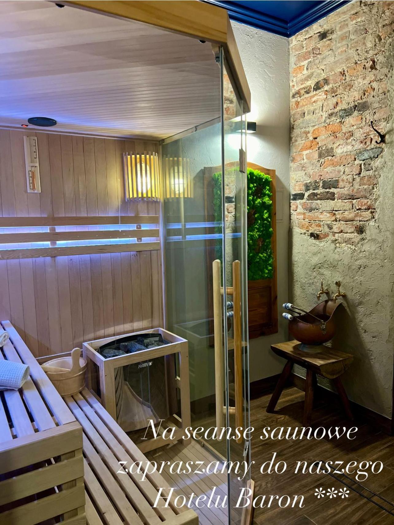 Apartament Baron ***** Jelenia Góra Buitenkant foto